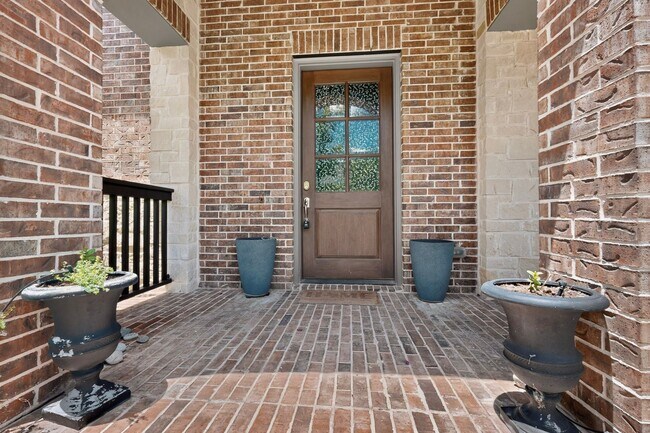 Foto del edificio - Executive Frisco Home in Frisco ISD | Yard Maintenance Included | Resort-Style Community Amenities