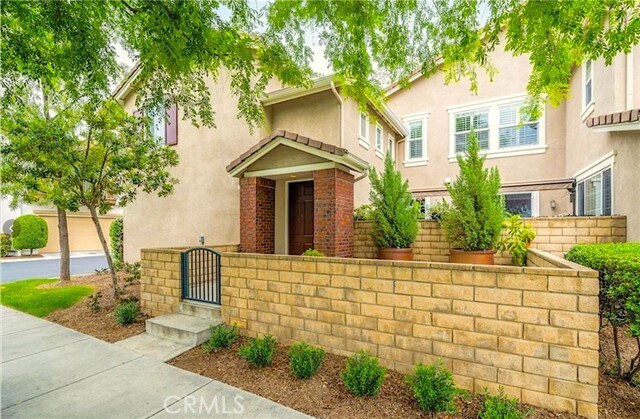 Primary Photo - 206 Martindale Way