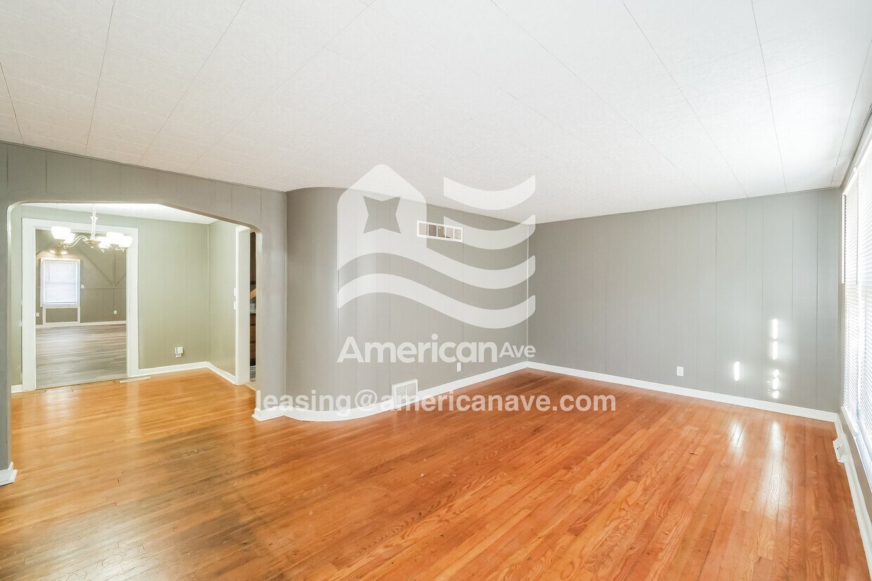 6400 Walrond Ave, Kansas City, MO 64132 | Apartments.com