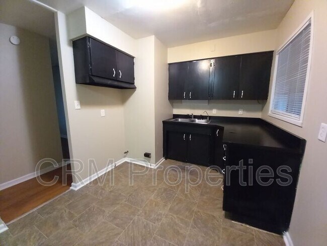Foto del edificio - 6031 S Calhoun St