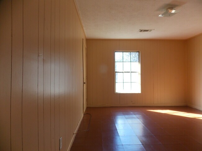 Foto del edificio - 623 E Solomon St