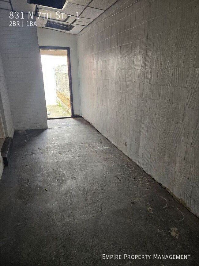 Foto del edificio - 831 N 7th St