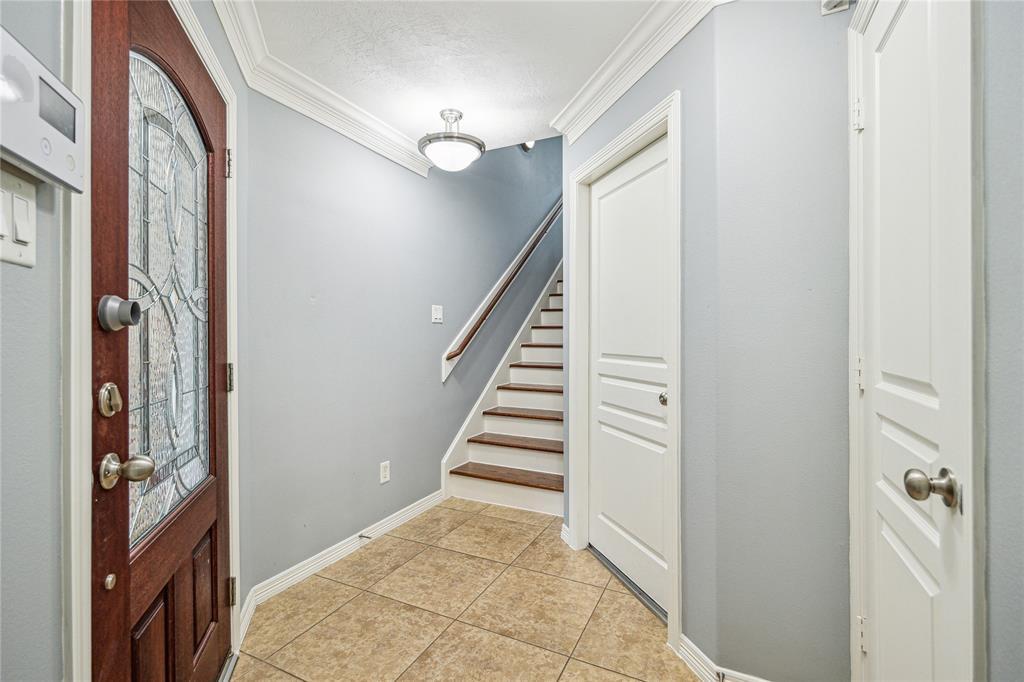 Foto principal - 1003 Yale St
