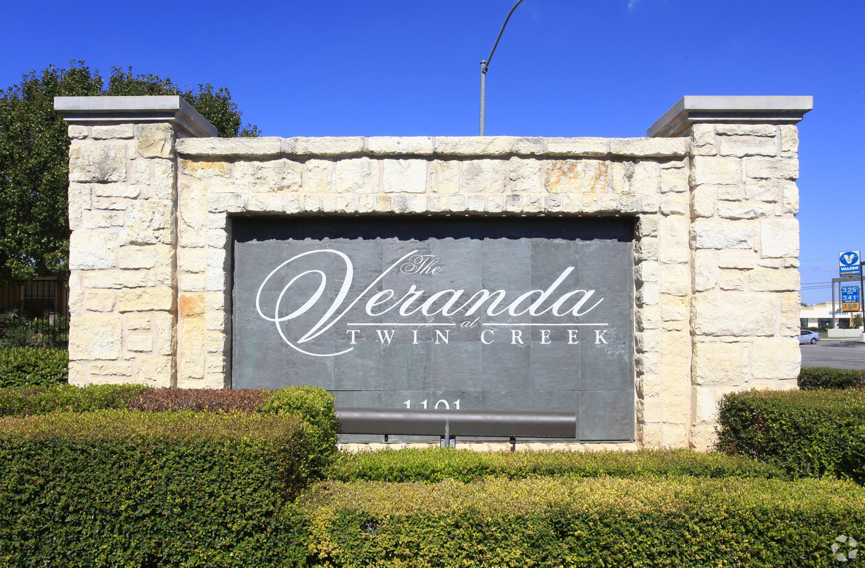 Foto del edificio - The Veranda at Twin Creek Apartments