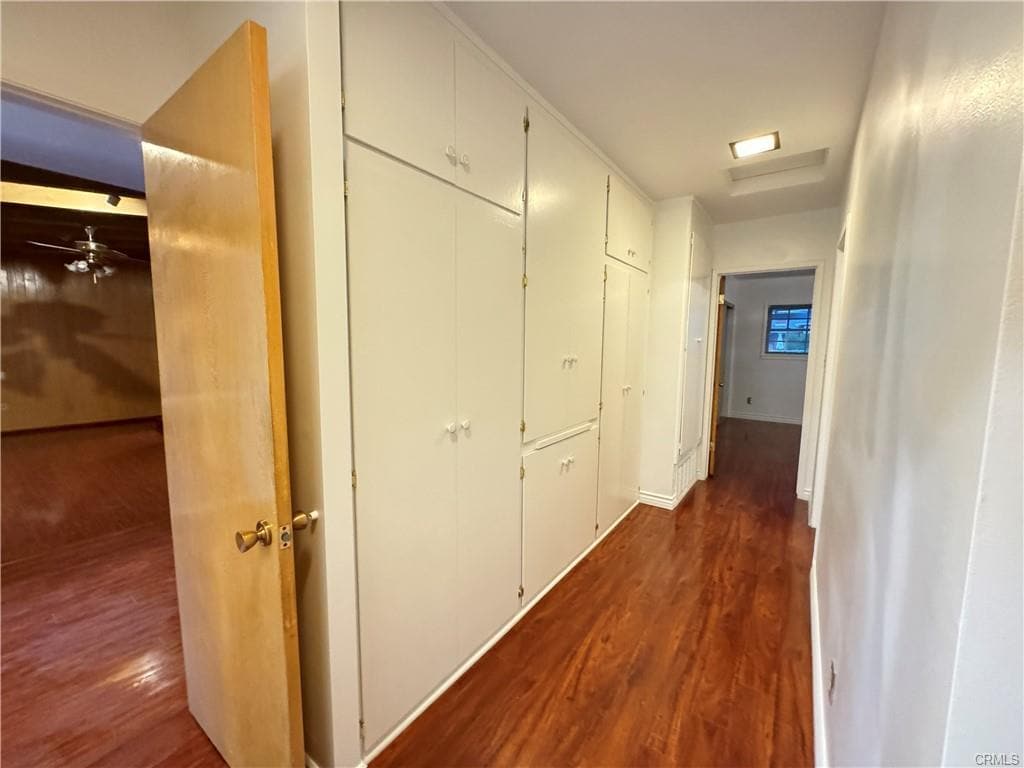 Foto principal - 15909 Vincennes St