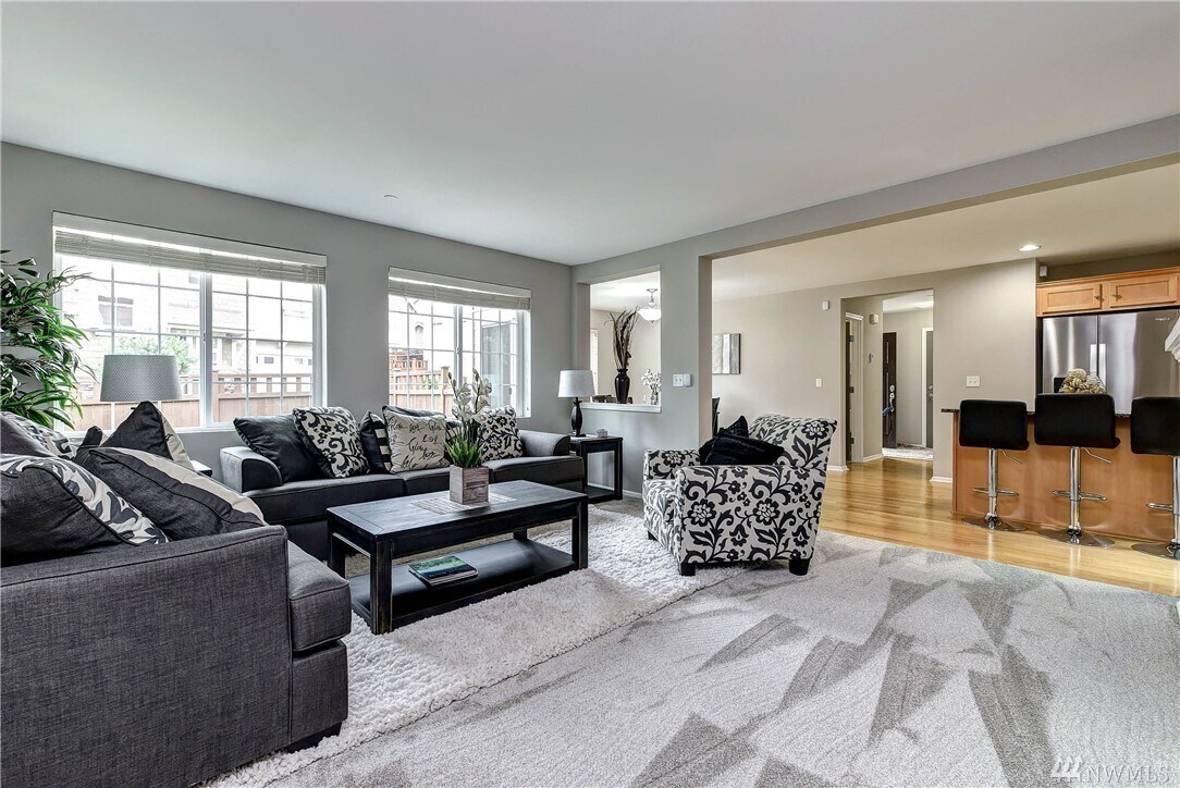 Foto principal - 18328 40th Ave SE