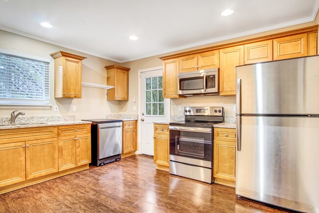 Foto del edificio - 4649 Big Valley Ct