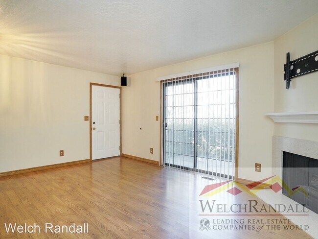 Building Photo - 2 br, 1 bath House - 5410 S 350 E #81