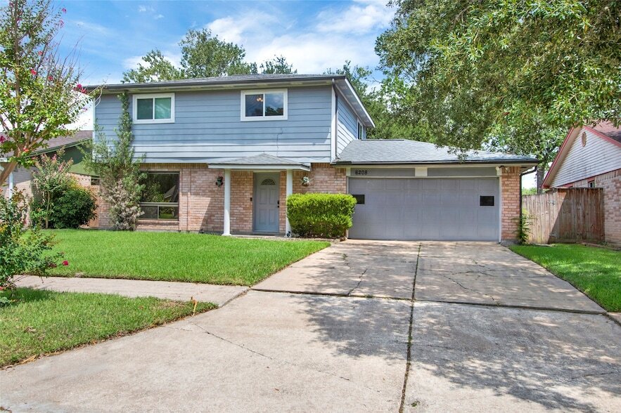 Foto principal - 6208 Brookdale Dr