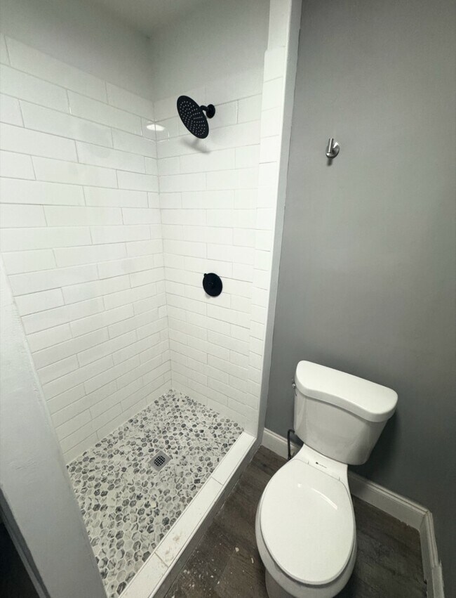 Foto del edificio - 618 N Bouldin St