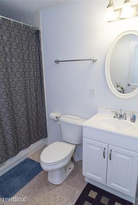 Foto del edificio - 6100 Waterman Blvd