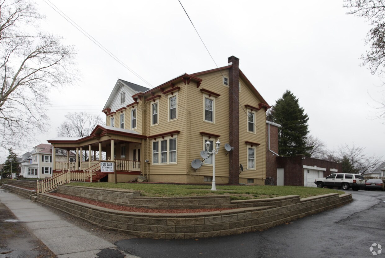 190 Main St, South River, NJ 08882 Apartments in South River, NJ