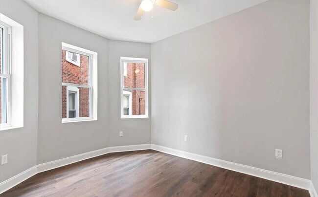 Bonus bedroom - 832 Wynnewood Rd