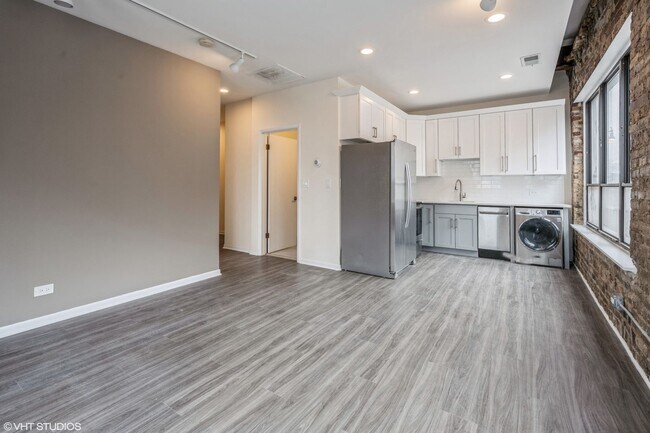 Foto del edificio - 2530 N Clark St