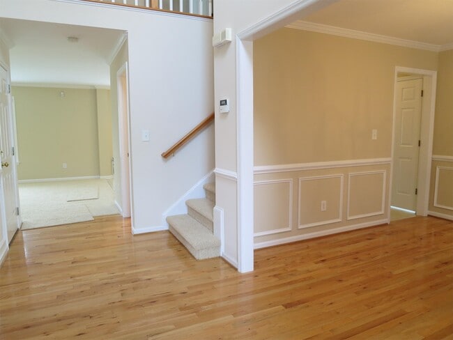 Photo - 305 Cinnamon Way House