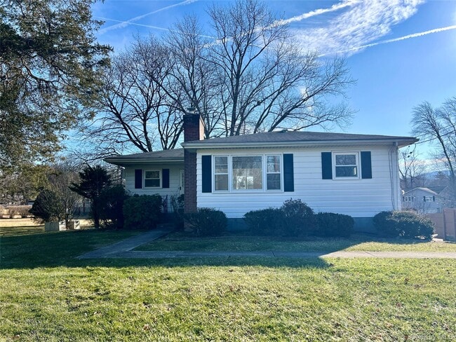 Building Photo - 34 Cross St