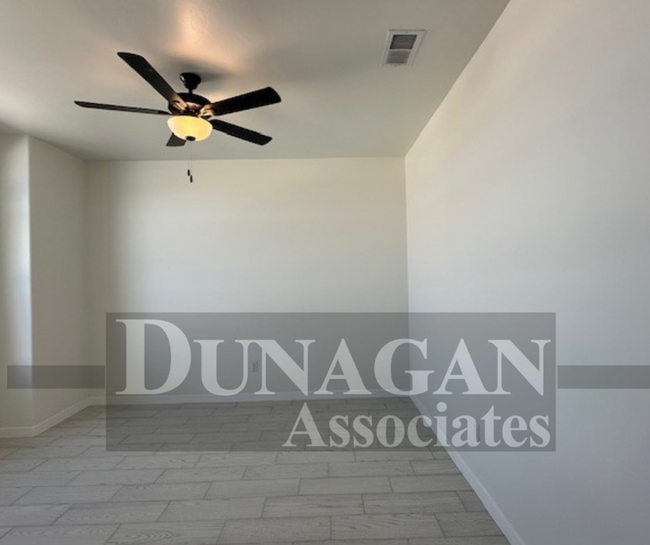Foto del edificio - The Luke floor plan 3 Bedroom 2 bath Water...