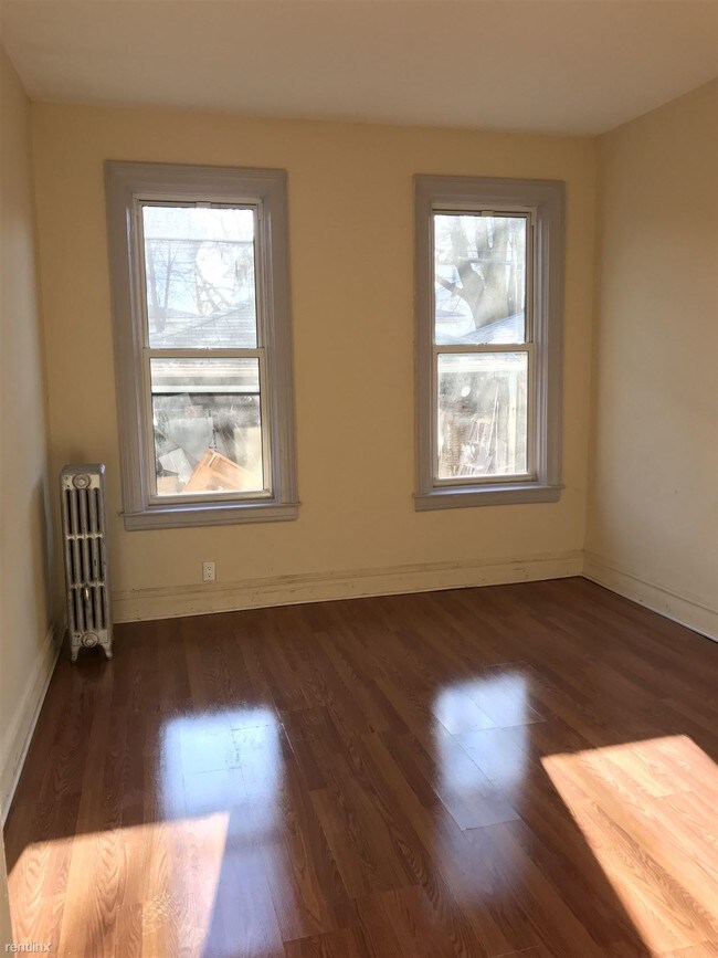 Foto del edificio - 3 br, 1 bath Townhome - 1556 East 34th Street