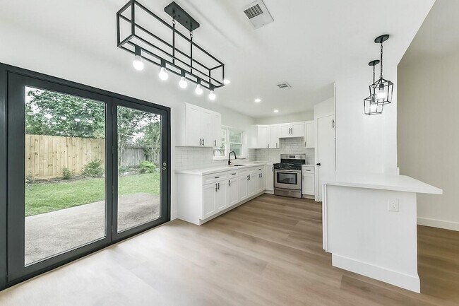 Foto del edificio - 17910 Great Glen Dr