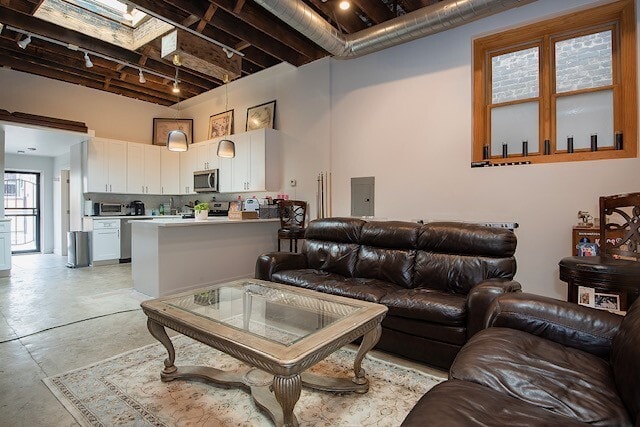 Foto del edificio - 2021 S Throop St