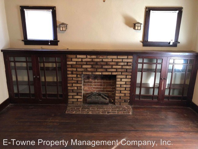 Foto del edificio - 2 br, 1 bath House - 714 E. Pine