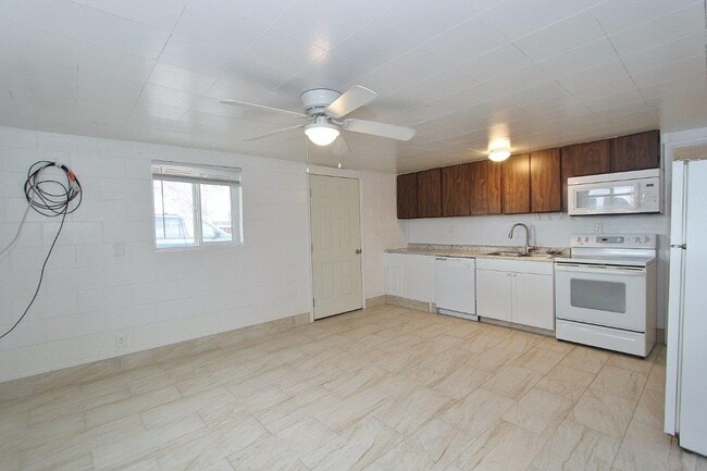 Foto del edificio - 2020 U.A. Avenue Emmett