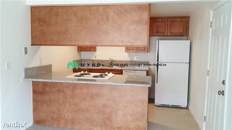 Building Photo - 6959 Greenback Ln