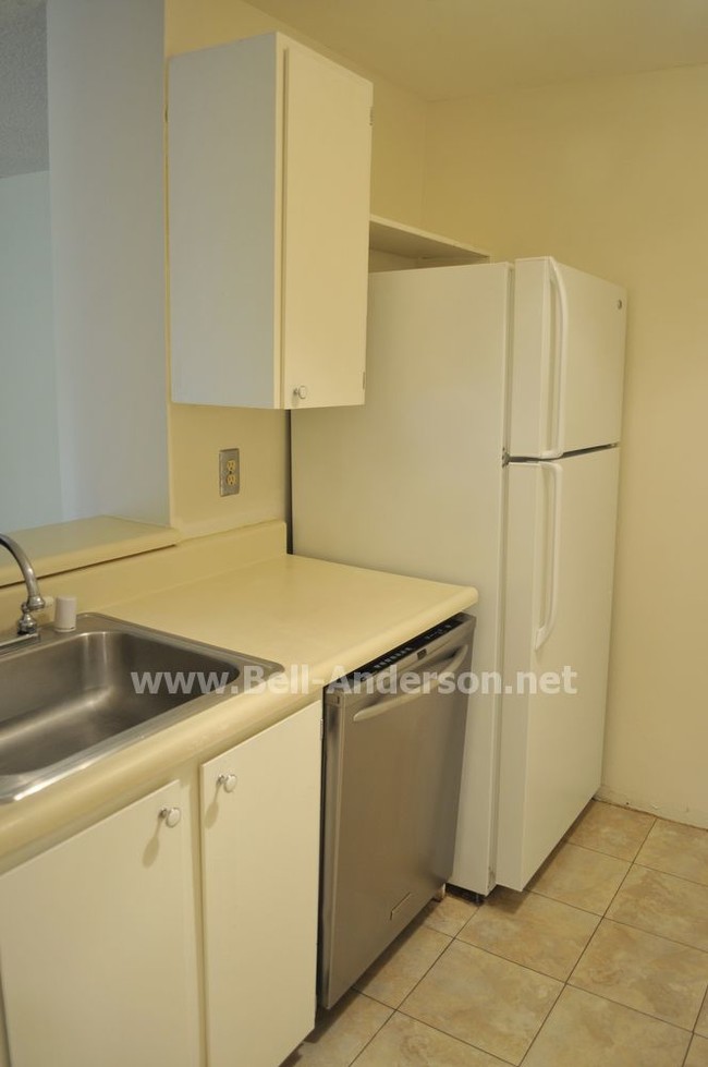 Building Photo - 419 S 325th Pl