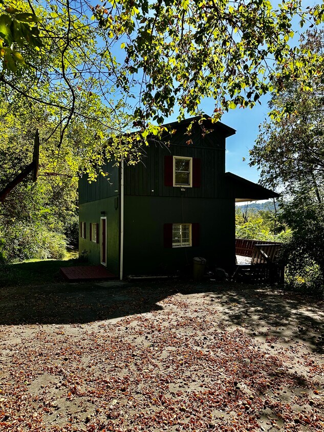 2335 Rivermont Dr, Kingsport, TN 37660 House Rental in Kingsport, TN