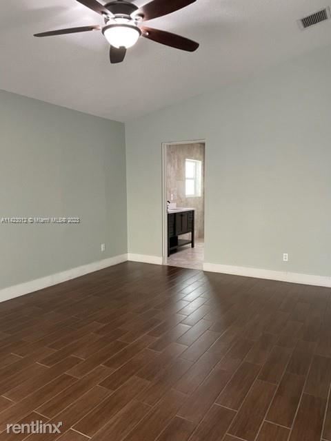 Building Photo - 3 br, 2 bath House - 228 SE 8th St
