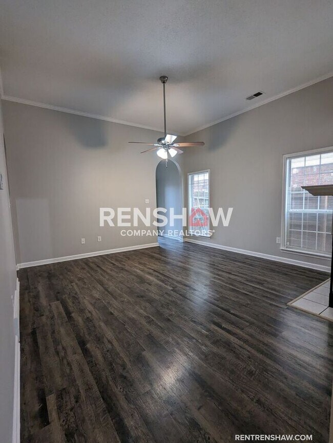 Foto del edificio - Luxurious 3/2 Cordova Home Now Available F...