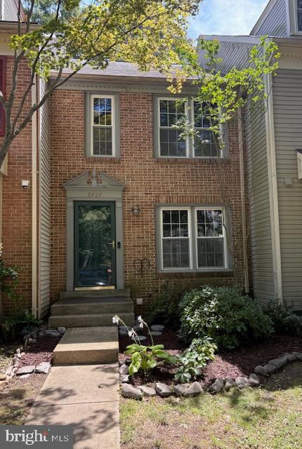 Foto principal - 8424 Springfield Oaks Dr