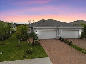Building Photo - 2224 Dragonfruit Wy