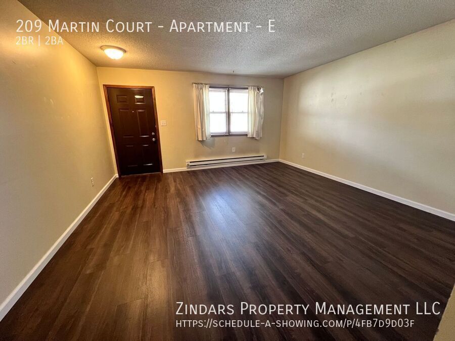 Building Photo - 209 Martin Ct