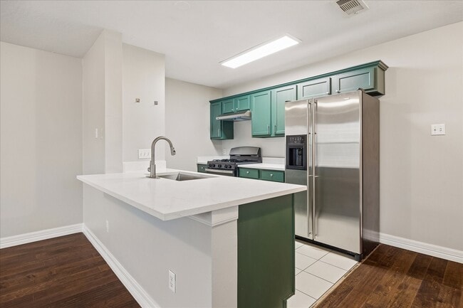 Building Photo - 1510 Robin St