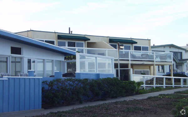 Primary Photo - 1719 Ocean Blvd