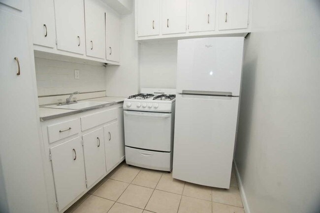 Foto del edificio - 514 Ocean Pkwy