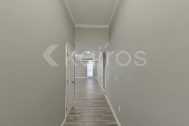 Building Photo - 141 Old Orchard Rd