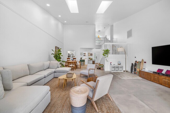 Foto del edificio - 4117 W Palm Aire Dr