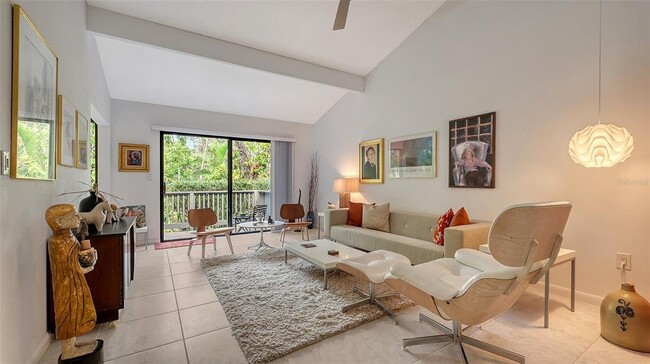 Foto del edificio - 1621 Clower Creek Dr