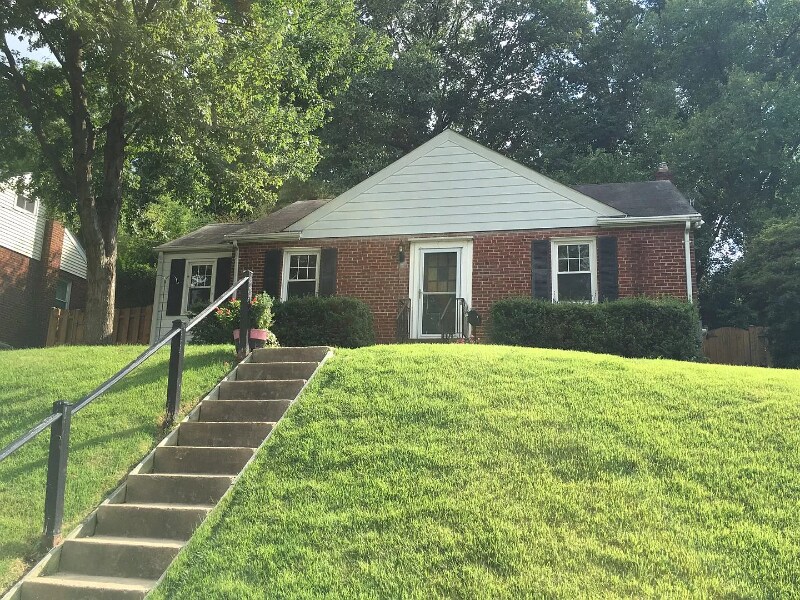 Primary Photo - 2708 Fenimore Rd