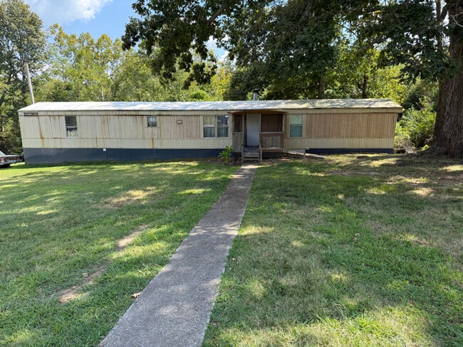 Building Photo - 4775 Marion Rd