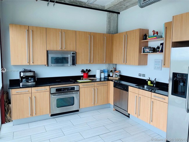 Building Photo - 8101 Biscayne Blvd