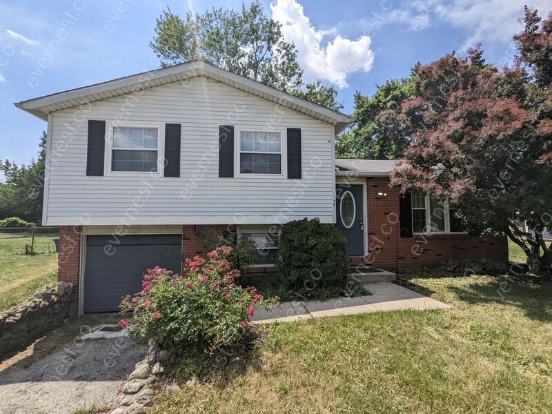 3611 Anglebrook Ct, Toledo, OH 43611 House for Rent in Toledo, OH