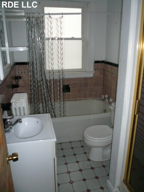 Building Photo - 22 Commonwealth Ter