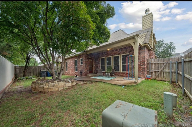 Building Photo - 8404 E 98th Pl