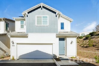 Building Photo - 31558 Dwight Dr