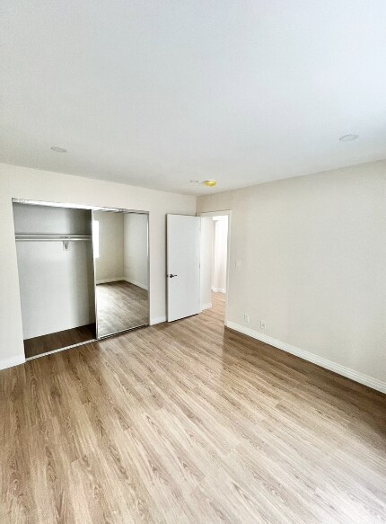 Foto del edificio - 423 S Westmoreland Ave Los Angeles, CA 90020