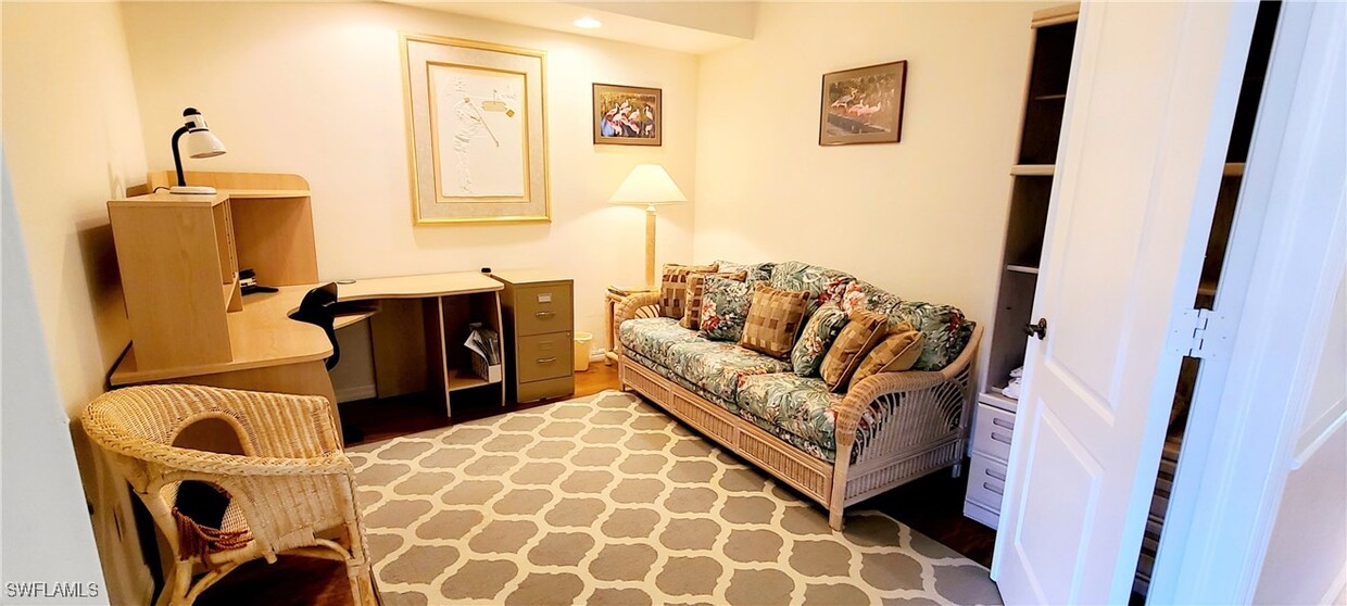 Foto del edificio - 26190 Clarkston Dr