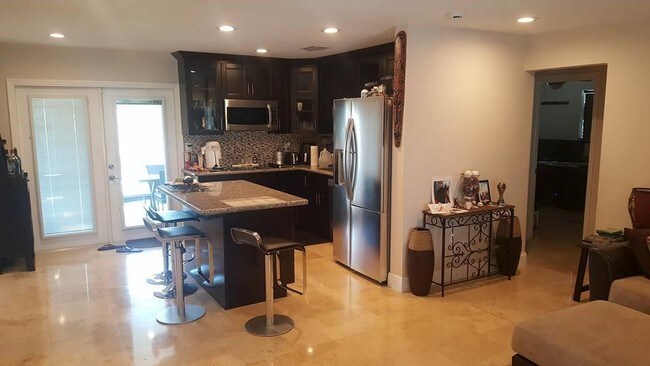 Foto del edificio - 2721 Sherman St